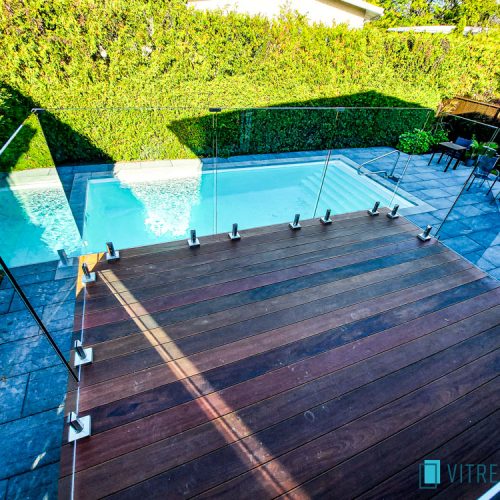 Cloture de piscine en verre - Balcon - Vitrerie BV